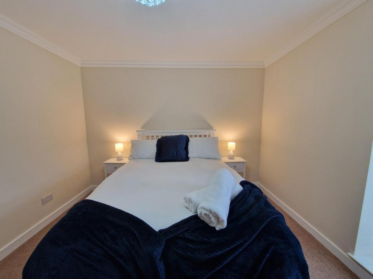 Lewis Gethin House, Newly Renovated Cottage Sleeps 9, Close To Bike Park Wales 머티르티드필 외부 사진